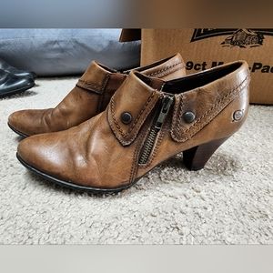 Born Brand - Ankle Boots